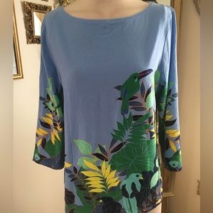 Talbots floral tee/bird motif top size L C:404  8/13/26